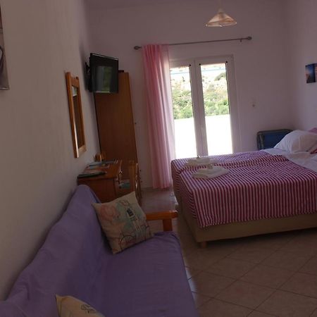 Aaron Studios Apartments Agia Fotia  Екстериор снимка