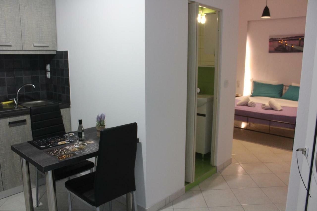 Aaron Studios Apartments Agia Fotia  Екстериор снимка
