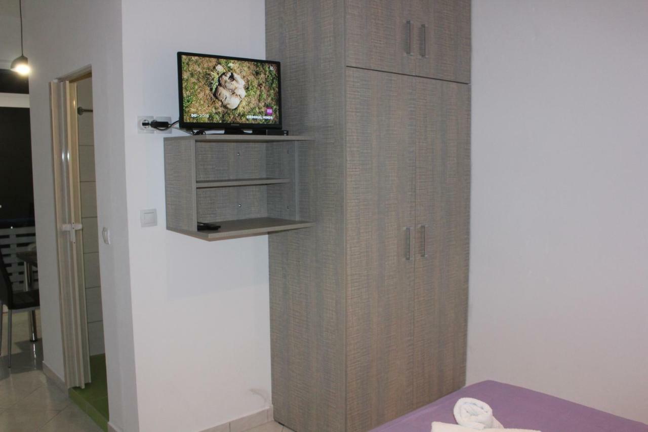Aaron Studios Apartments Agia Fotia  Екстериор снимка