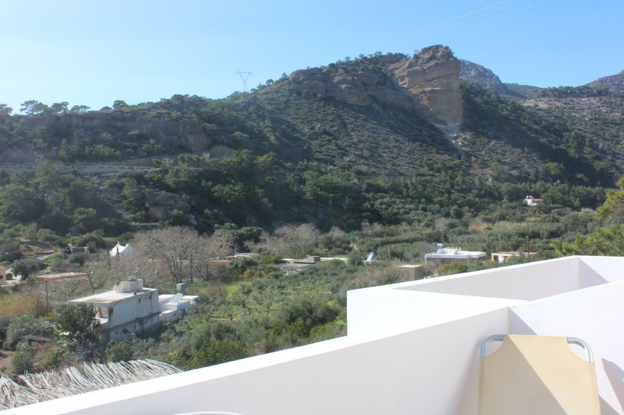 Aaron Studios Apartments Agia Fotia  Екстериор снимка