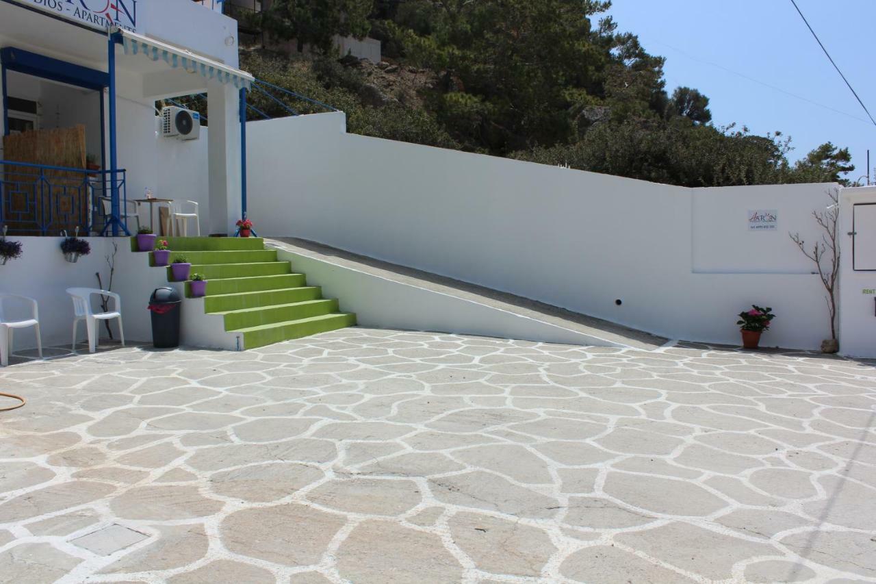 Aaron Studios Apartments Agia Fotia  Екстериор снимка