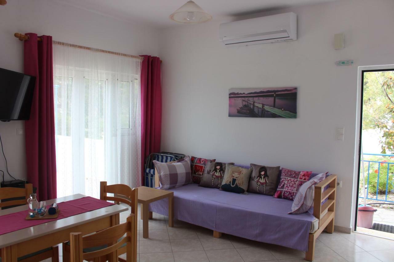 Aaron Studios Apartments Agia Fotia  Екстериор снимка