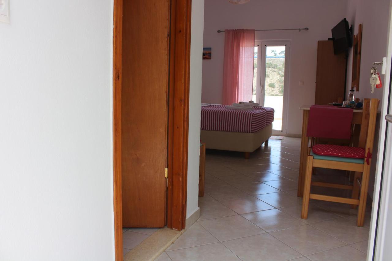 Aaron Studios Apartments Agia Fotia  Екстериор снимка